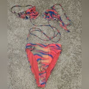 NIB Zebra Heat Bikini Set Womens Size 4